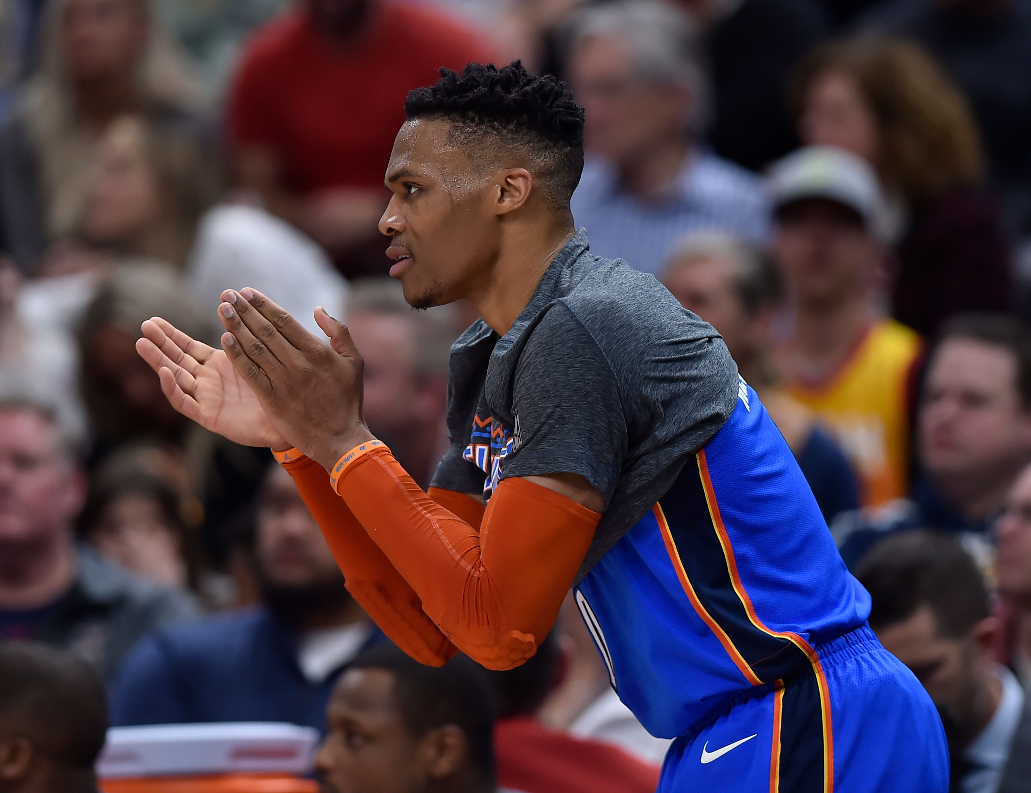 适或车辆故 适或车辆故