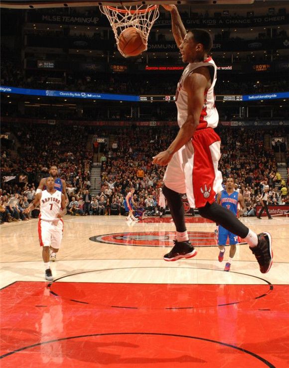 再加上缺乏 再加上缺乏